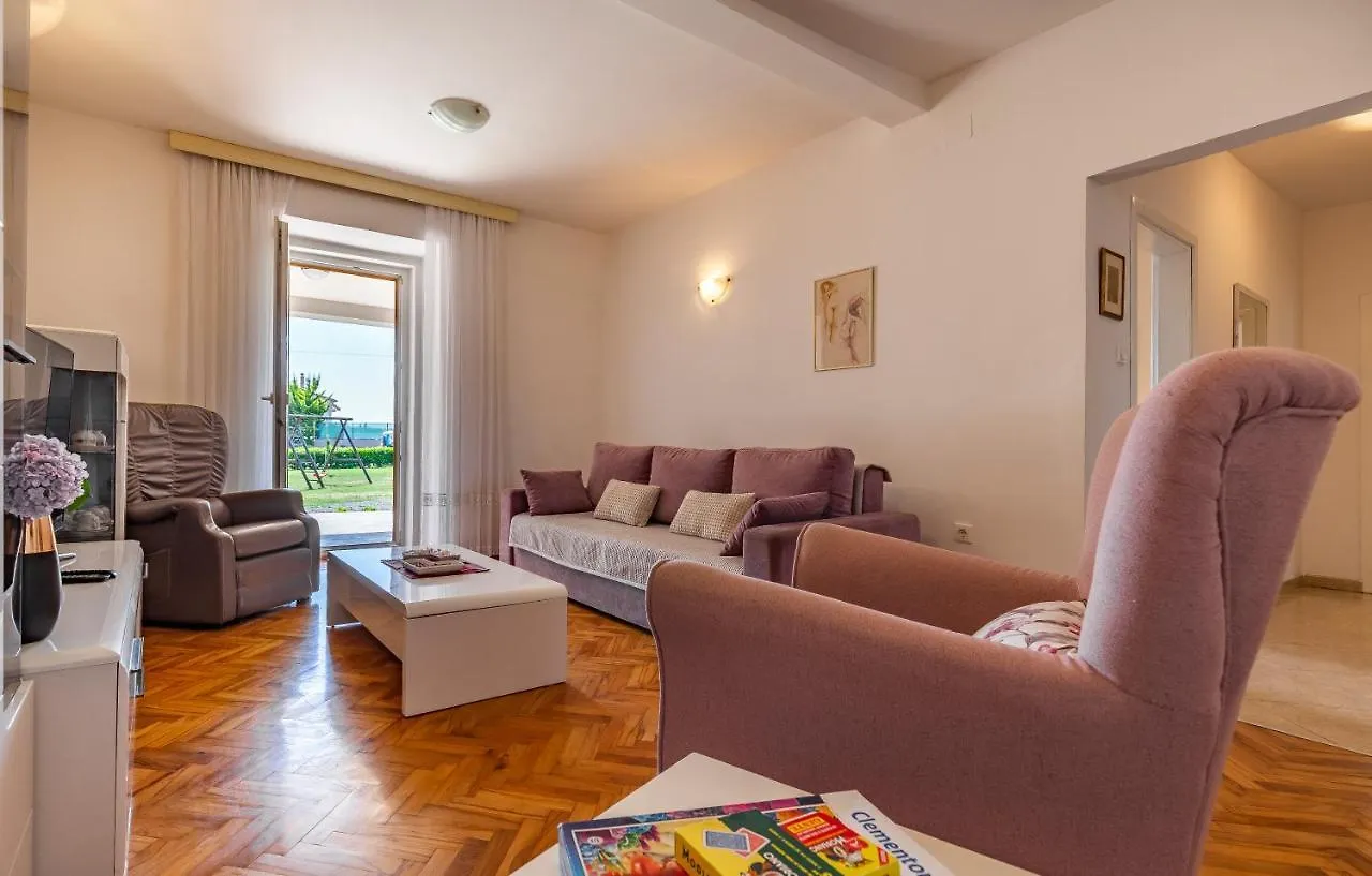 Apartment Melanie Marcana Croatia