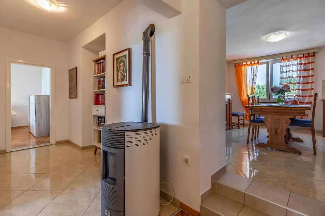Apartment Melanie Marcana